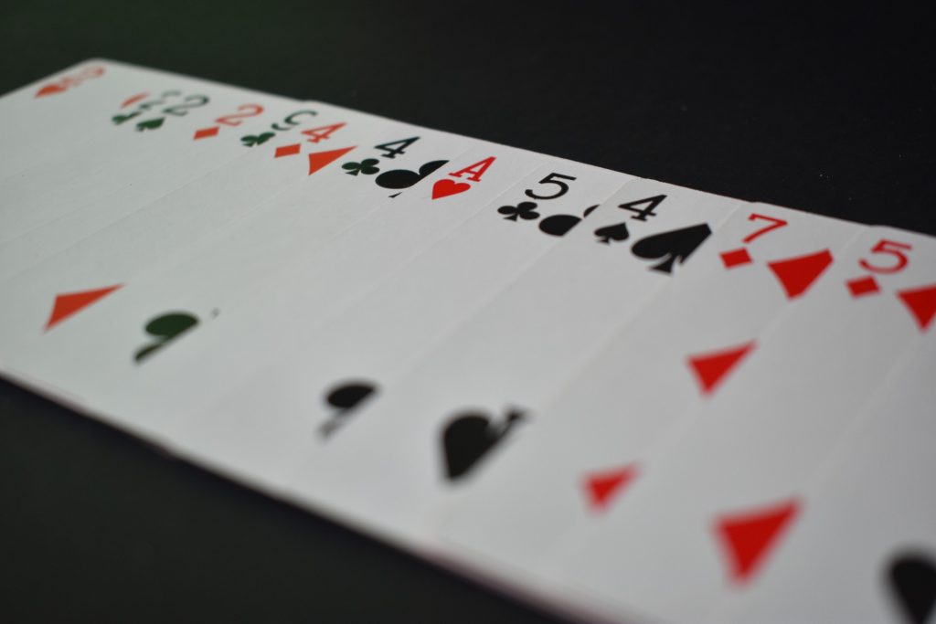 How to Win Poker For Beginners in IDN Poker